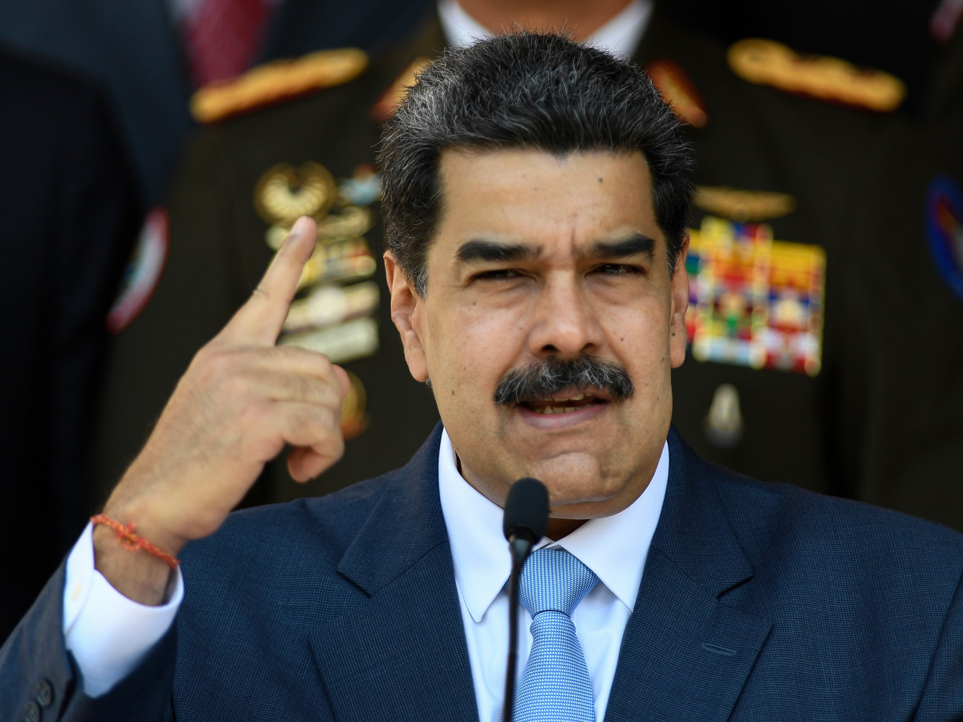 EUA permitem que governo venezuelano cubra honorários de advogado de Maduro
