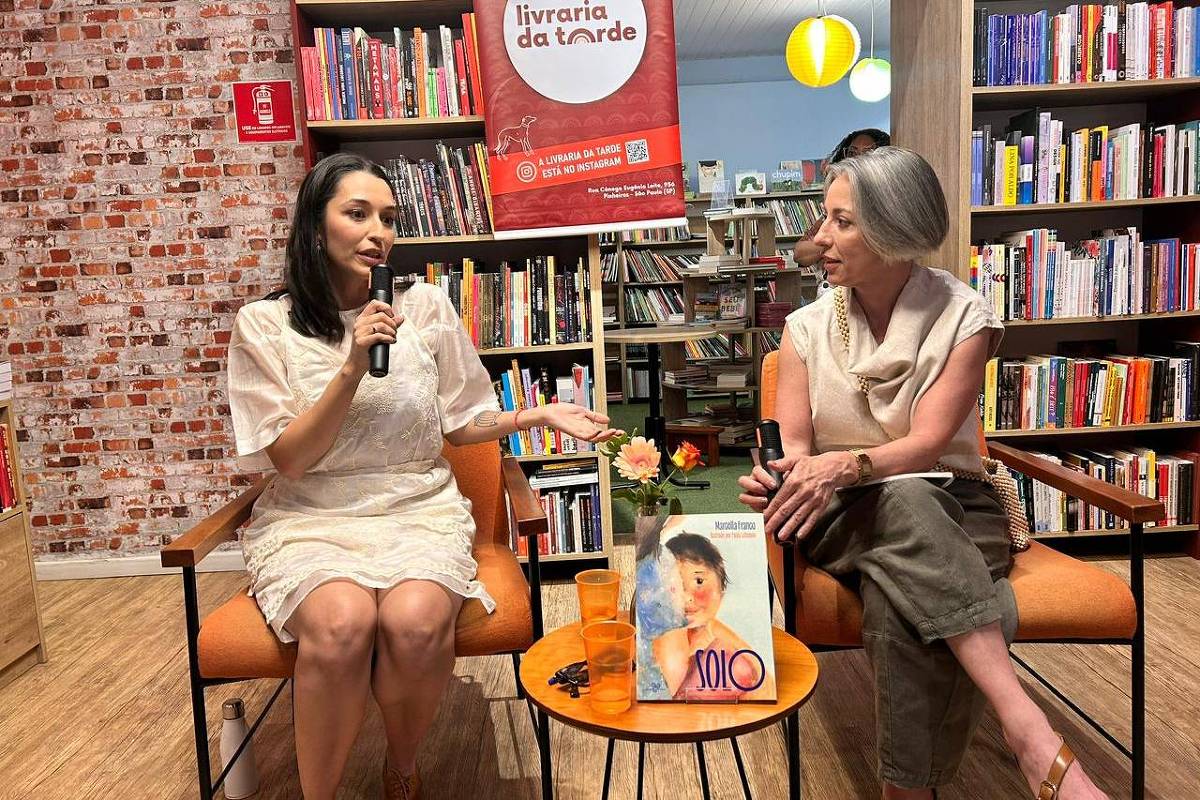 Solidão Materna: Um Desafio Comum Entre Mães Solo e em Casal, Afirma Vera Iaconelli em Debate Futurista