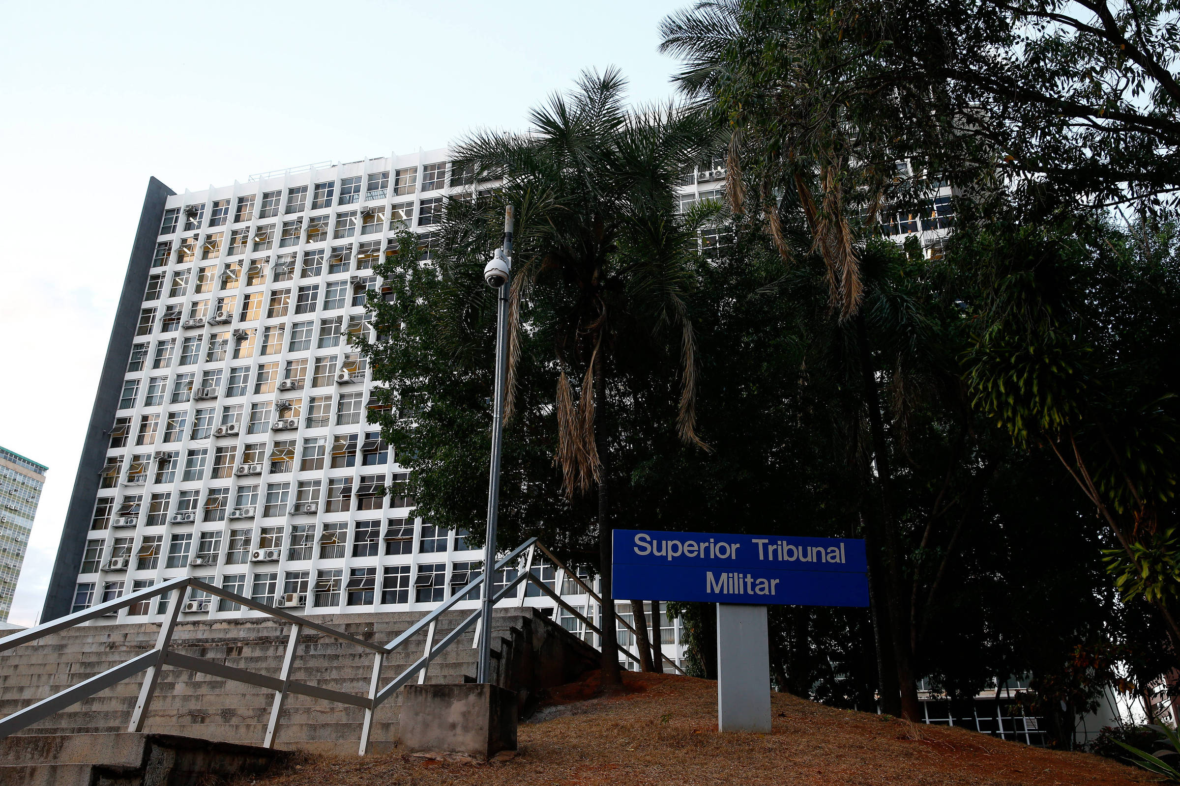Juízes Militares Recebem Salário Médio de R$ 84 mil Apesar de Volume Reduzido de Processos