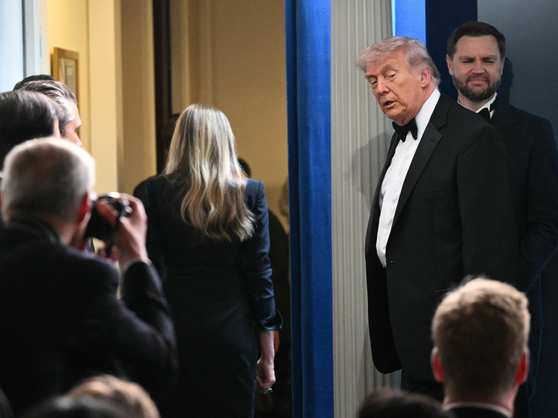 Incidente em Washington: Segurança do Presidente Trump em Questão