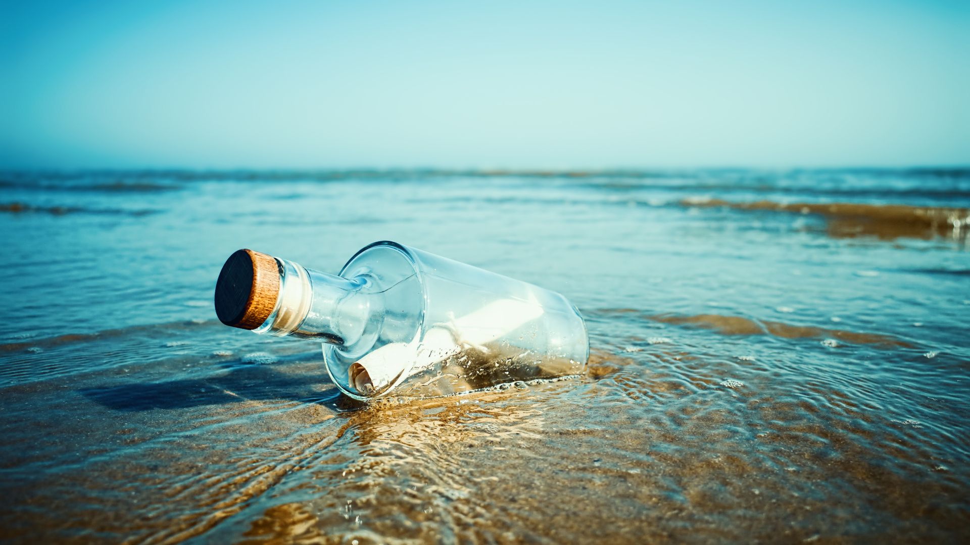 As Chances of Finding a 100-Year-Old Message in a Bottle Are Explored