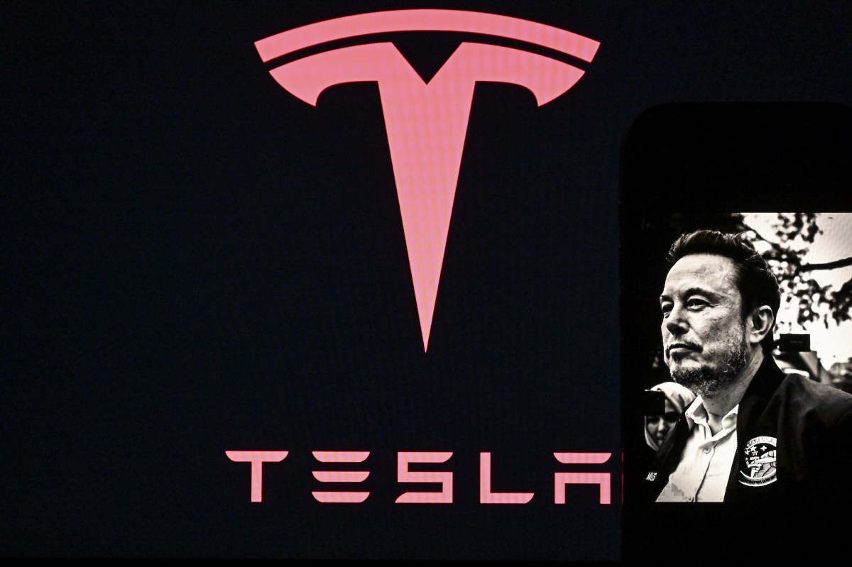 Elon Musk Reconhece Desafios do Futuro da Mobilidade