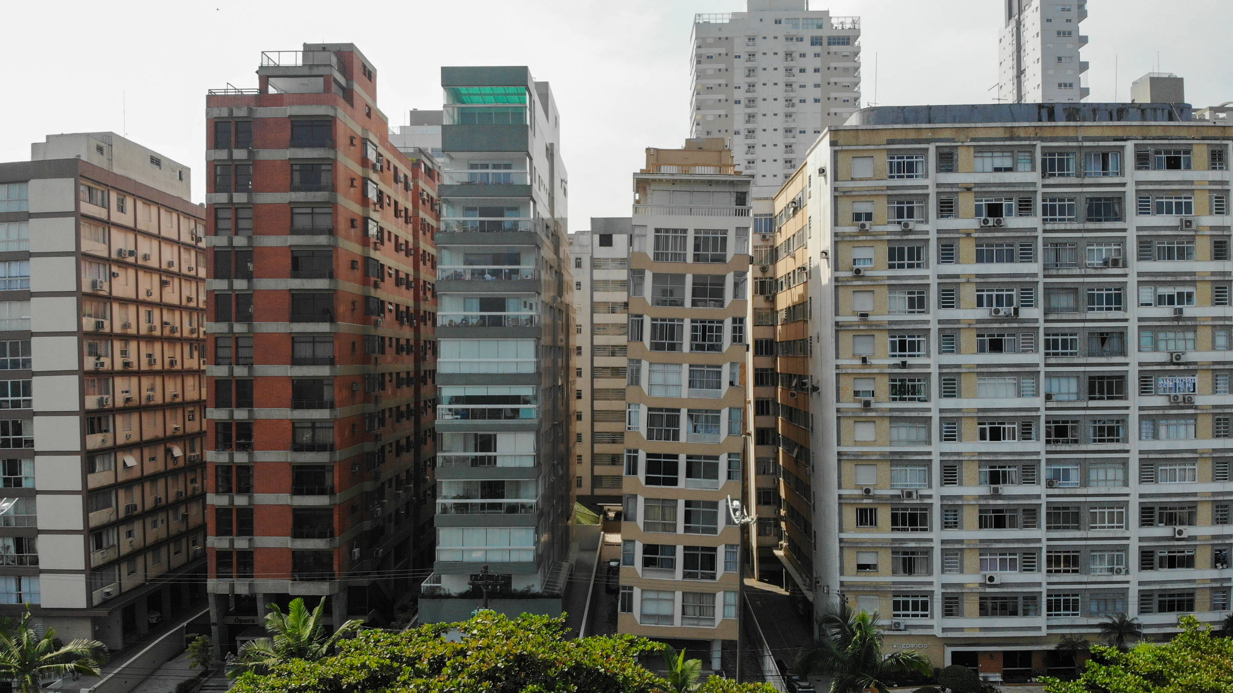 Alinhamento de Prédios Torto em Santos Pode Custar até R$ 22 Milhões