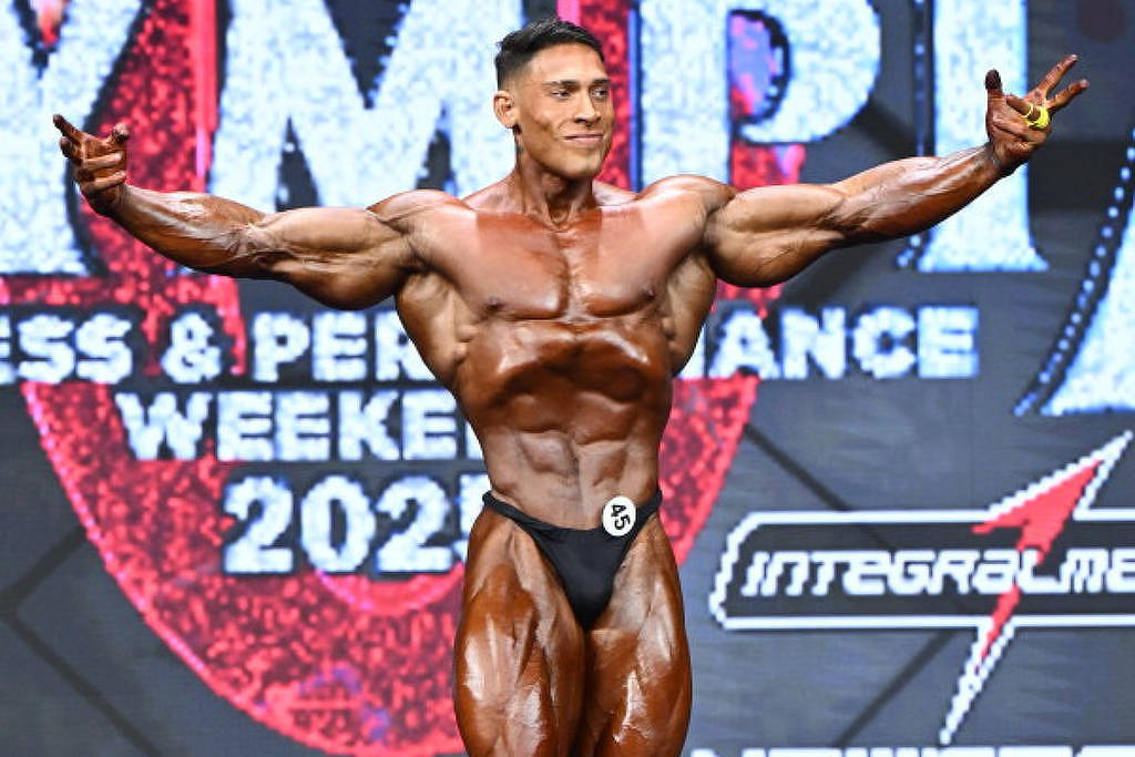 Ramon Dino: Adversários ‘Vão Brigar pelo Segundo Lugar’ no Olympia 2026