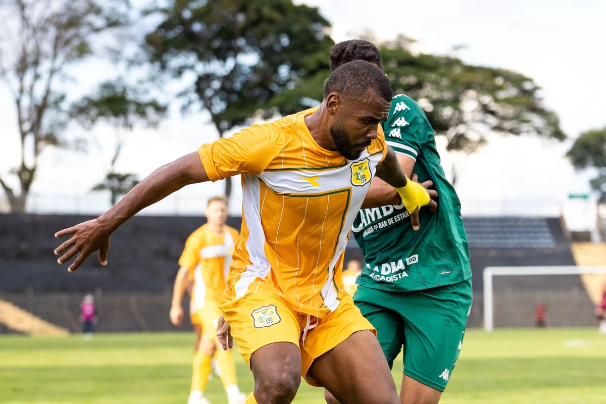 Brasiliense e Gama empatam em duelo emocionante na Série D do Brasileirão