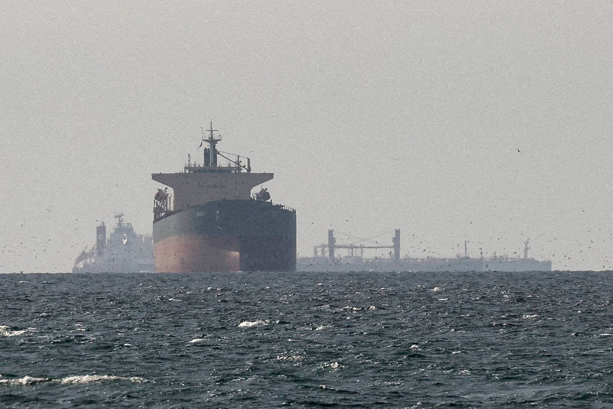 Petróleo Abre em Alta Após Revés em Retomada de Negociações entre EUA e Irã