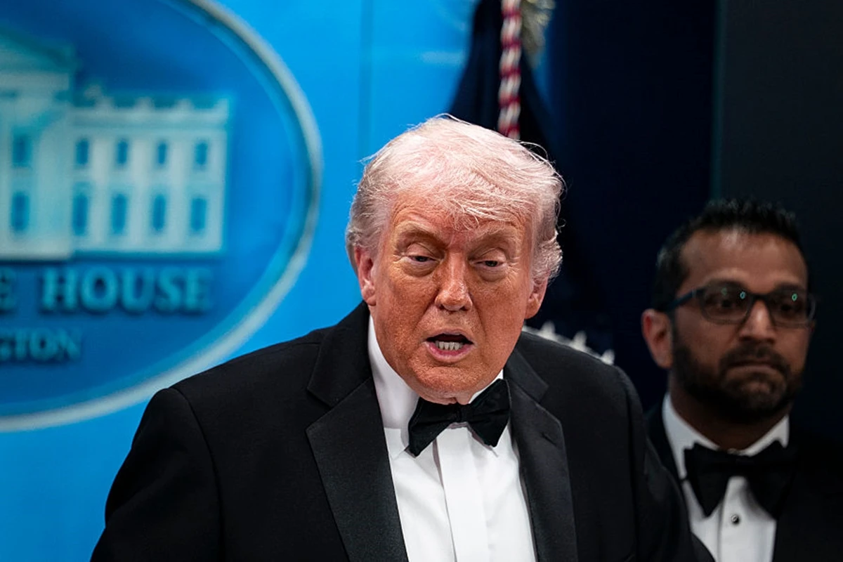 Trump Refletindo sobre o Incidente do Tiro no Jantar com Correspondentes da Casa Branca