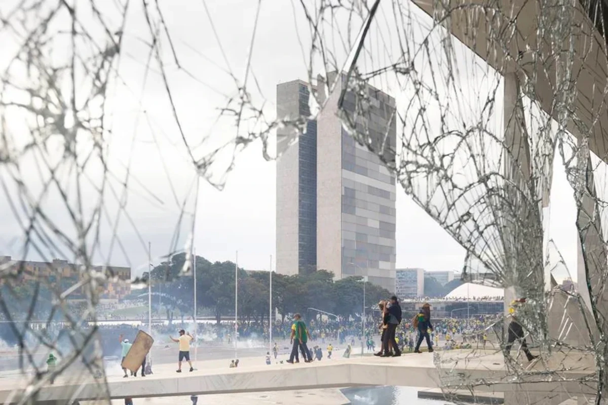 Dosimetria Volta ao Congresso com Expectativa de Derrota para o Governo