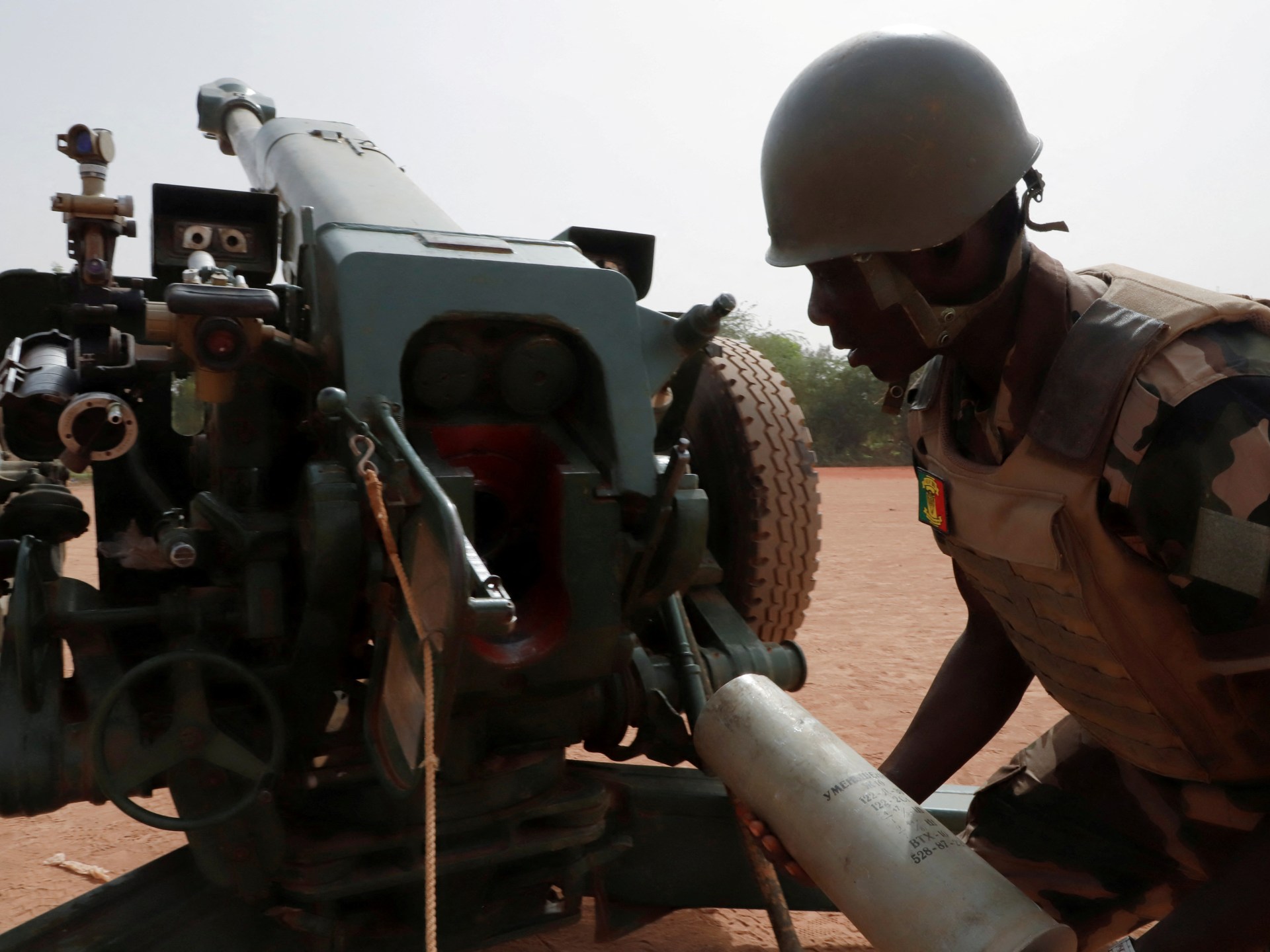 A Queda de Mali: De Farol da Democracia à Instabilidade
