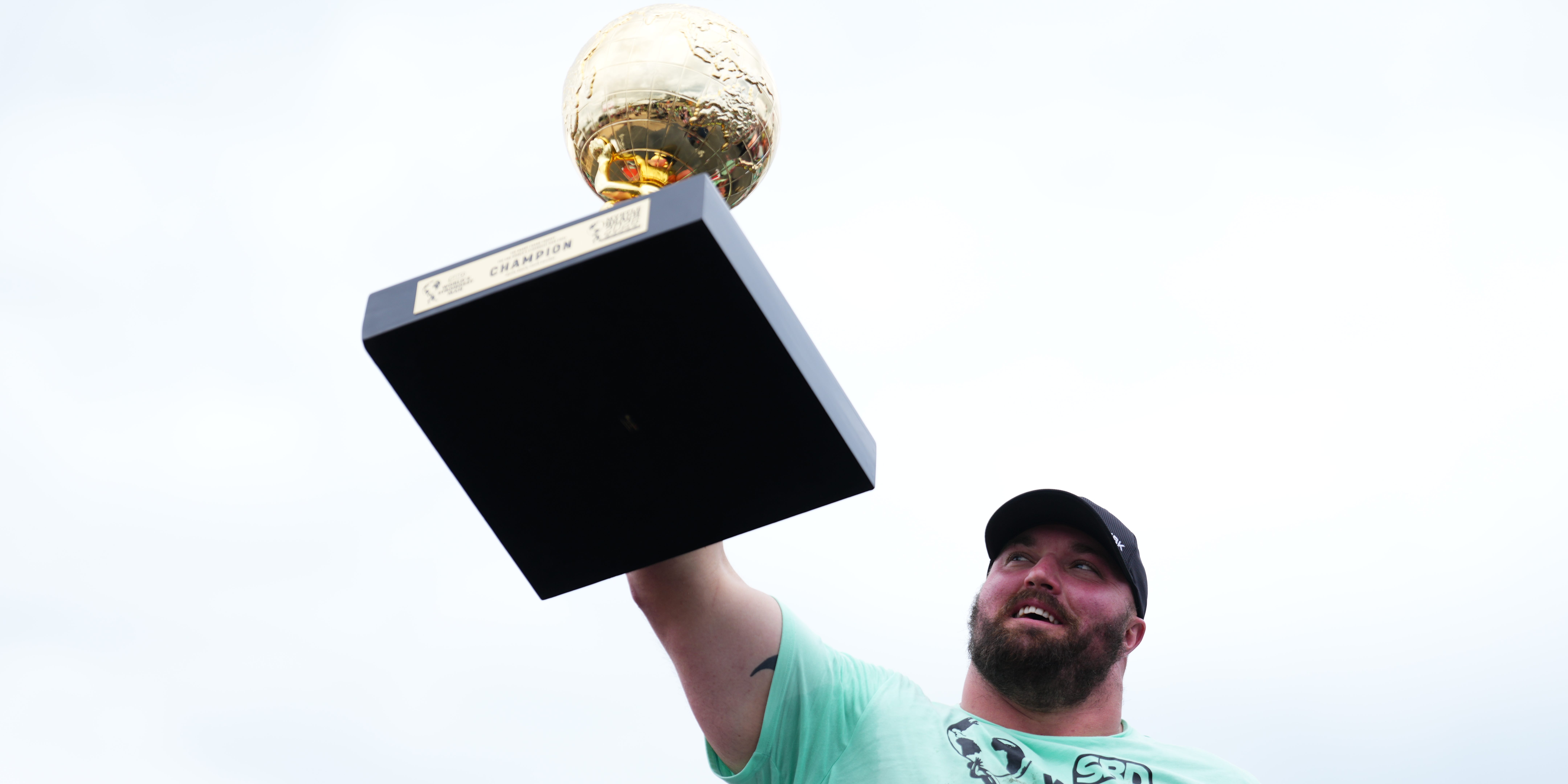 Mitchell Hooper Conquista o Título de Homem Mais Forte do Mundo pela Segunda Vez