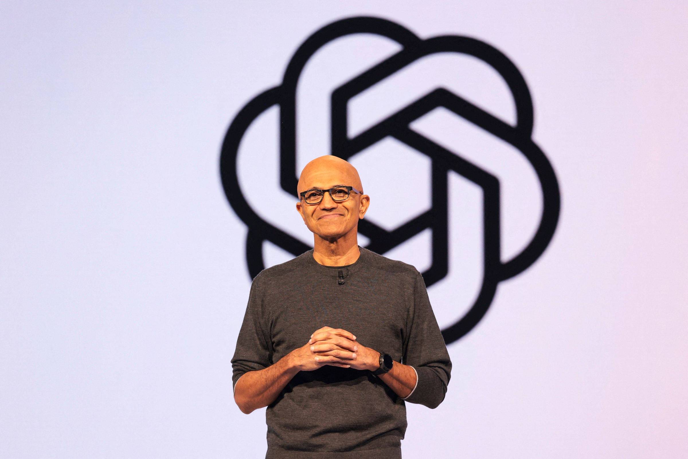 OpenAI e Microsoft Afrouxam Laços: Um Novo Capítulo na Era da Inteligência Artificial