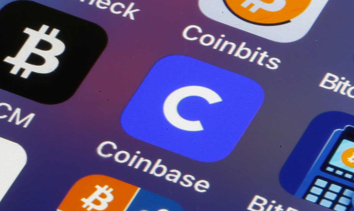 Coinbase Anuncia Demissões para Enfrentar Volatilidade do Mercado