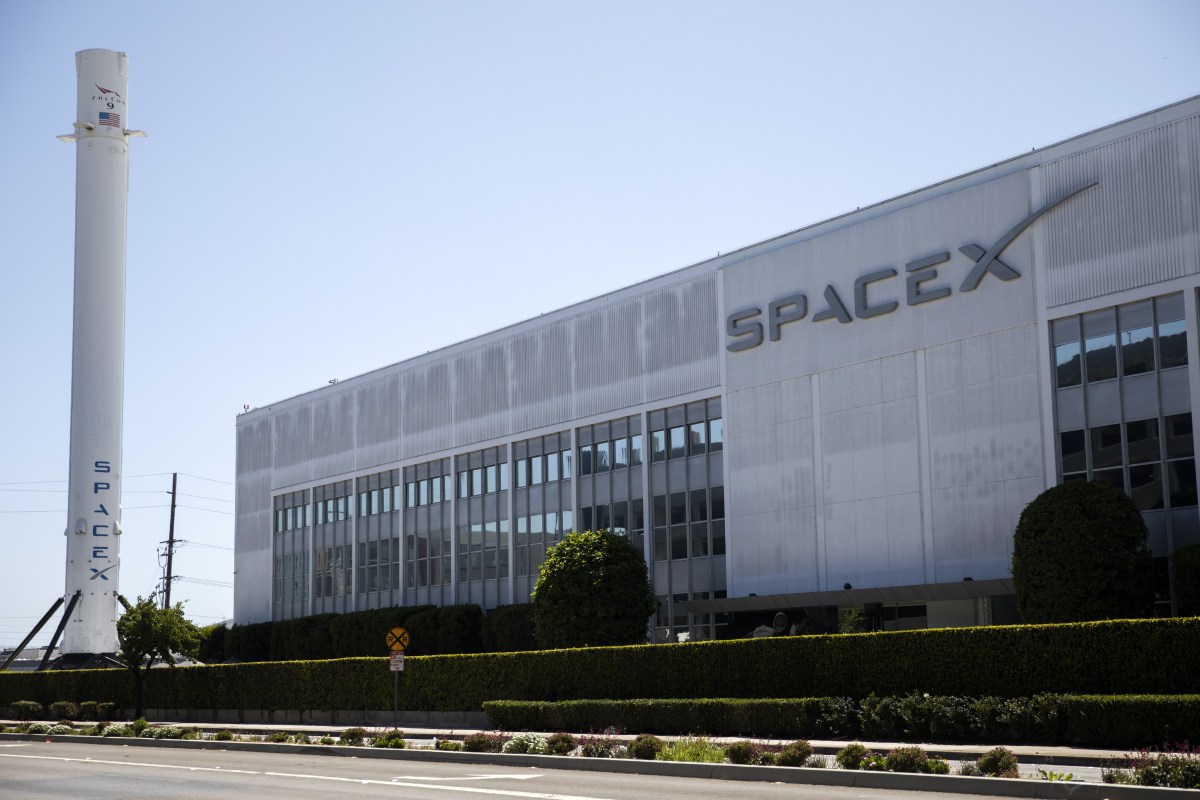 SpaceX Planeja Investir até $119 Bilhões em Fábrica de Chips 'Terafab' no Texas