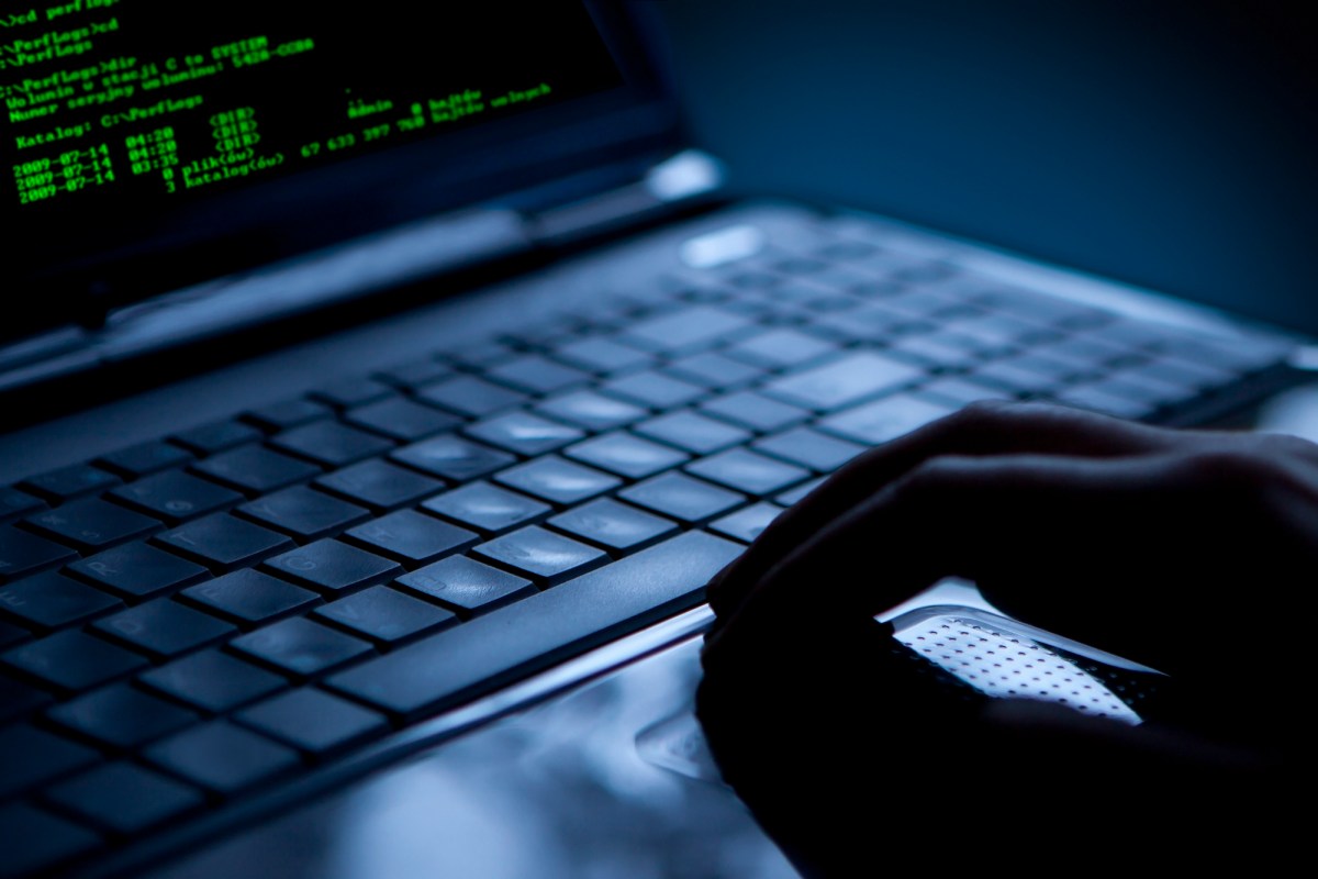 Ciberagentes do Futuro: Hackers Em Um Mundo de Piratarias Rivalizantes