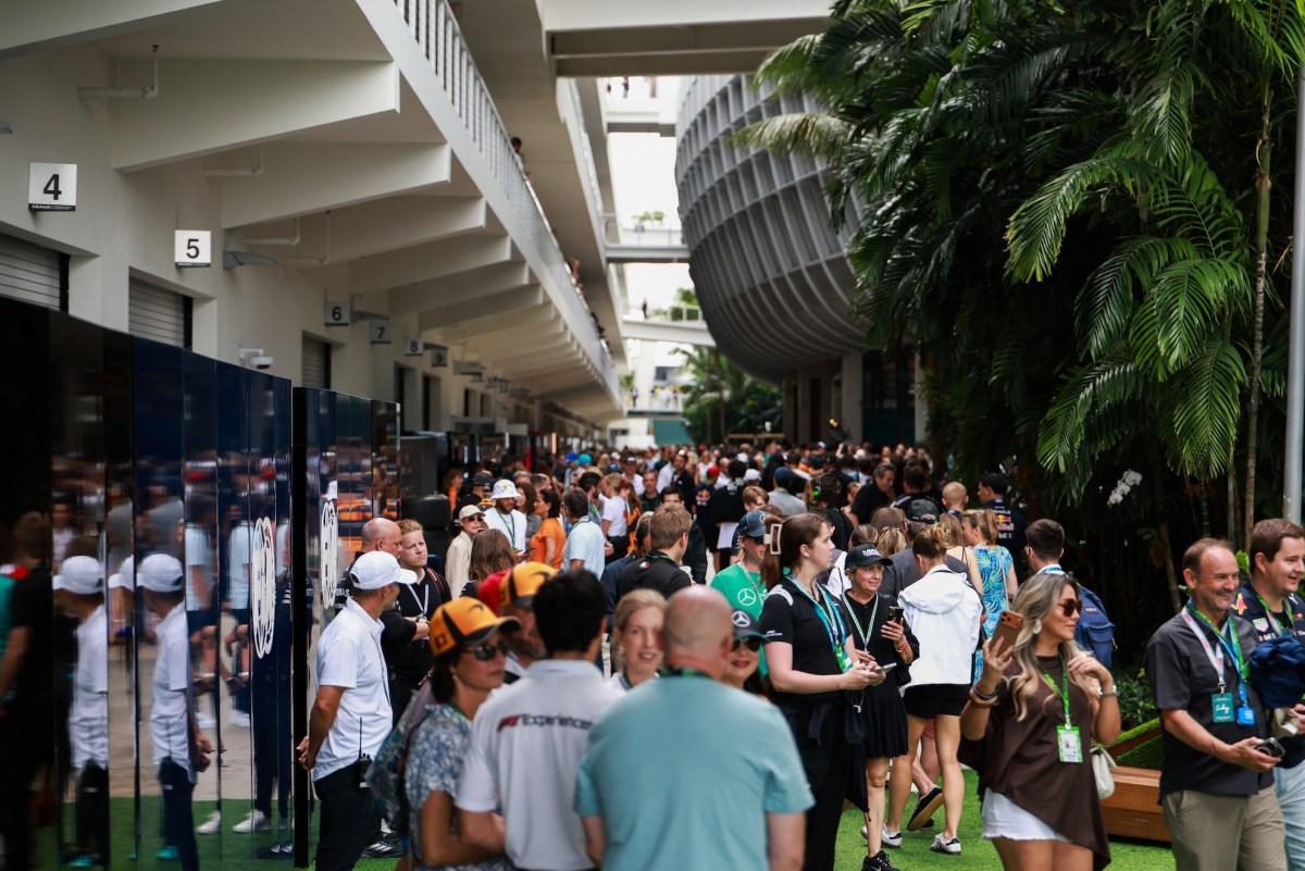 O Paddock da F1: O Novo Caldeirão de Oportunidades para Startups