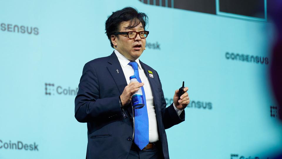 Tom Lee's Bitmine Reduz Aceleradamente Compras de Ether após Adquirir 1 Milhão de Tokens em 2023