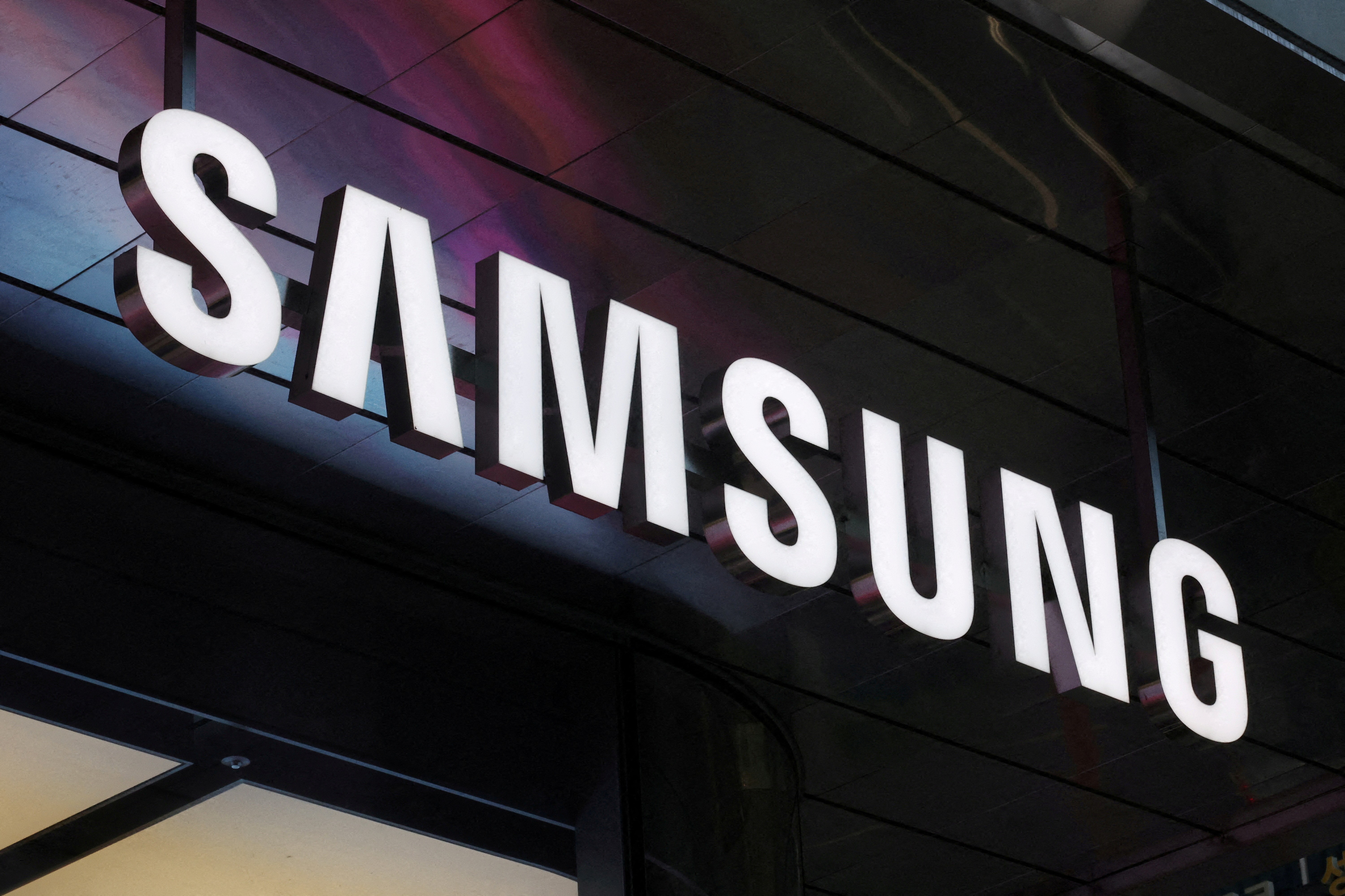 Conflito Salarial da Samsung: Um Cenário Entregue à Incerteza