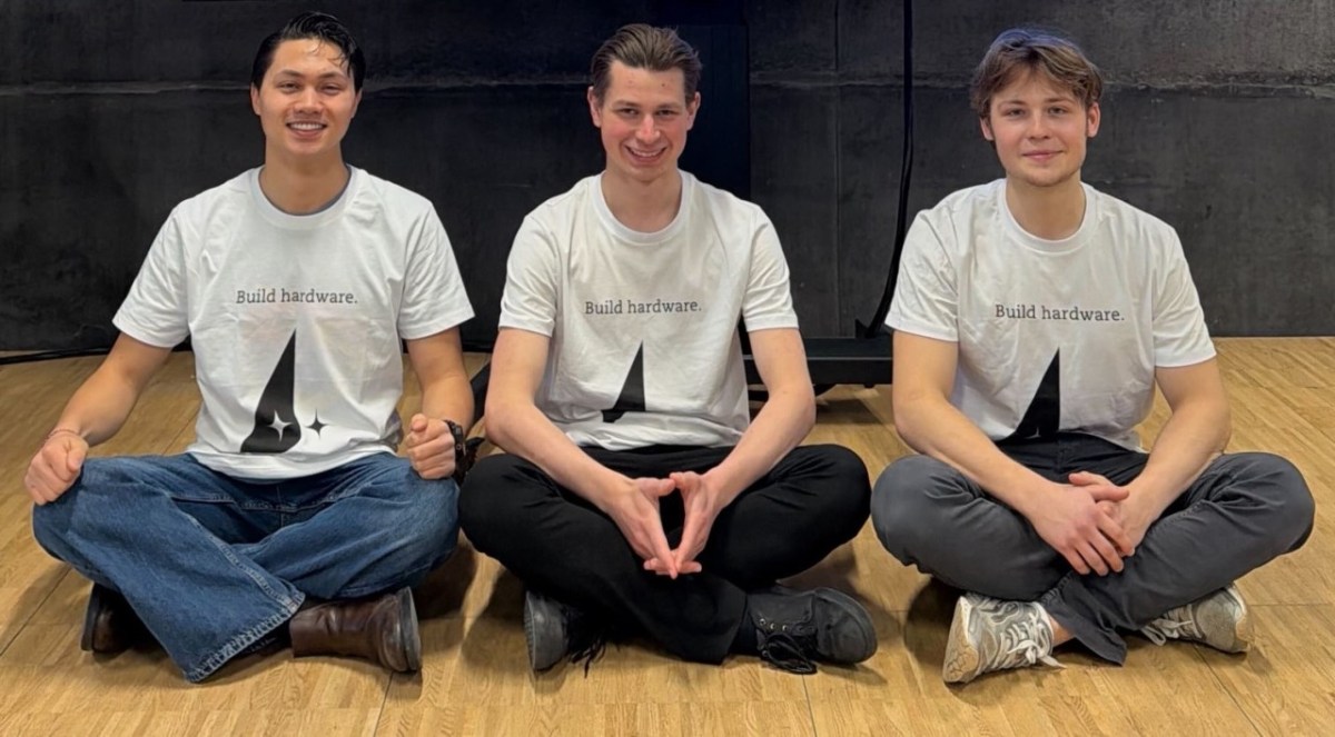 Atech: A Revolução do Vibe Coding no Hardware