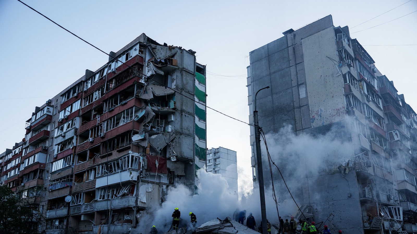 Cresce o Número de Vítimas em Ataque a Edifício Residencial em Kyiv