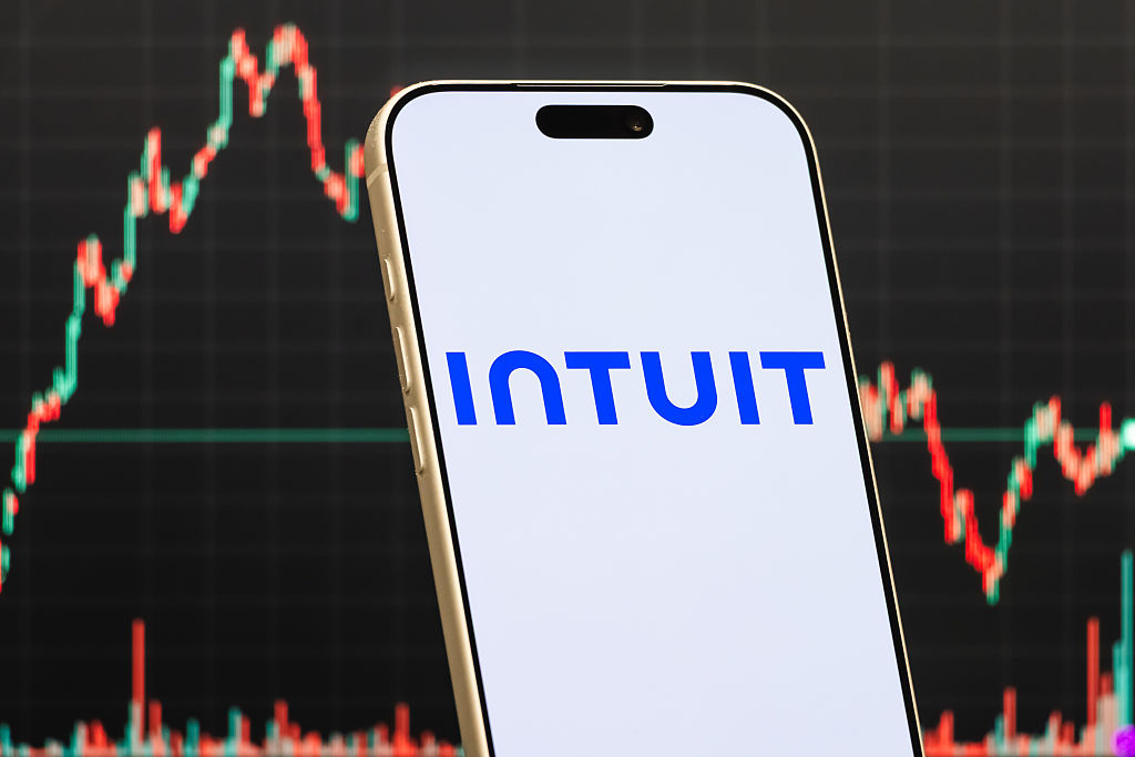 Intuit: Reestruturação e Inovações em Inteligência Artificial