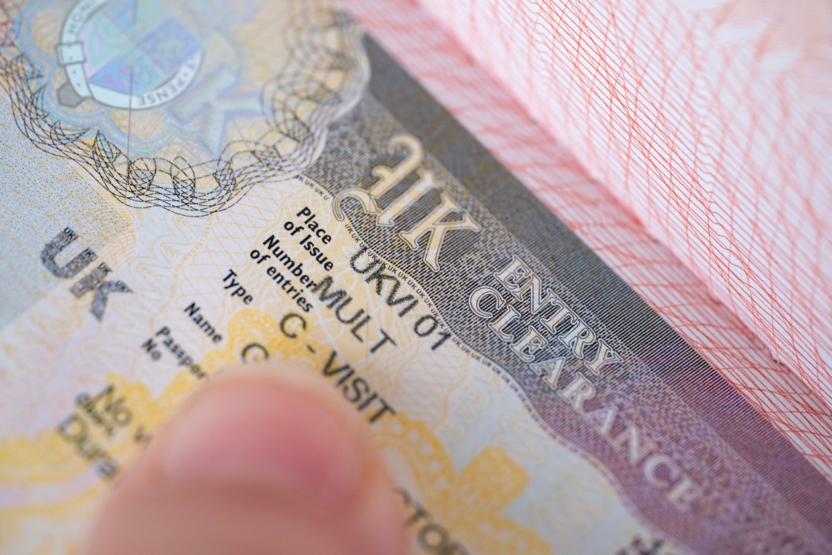 Escândalo de Vazamento: Porta de Entrada do UK Visa Exposições de Documentos Sensíveis dos Candidatos