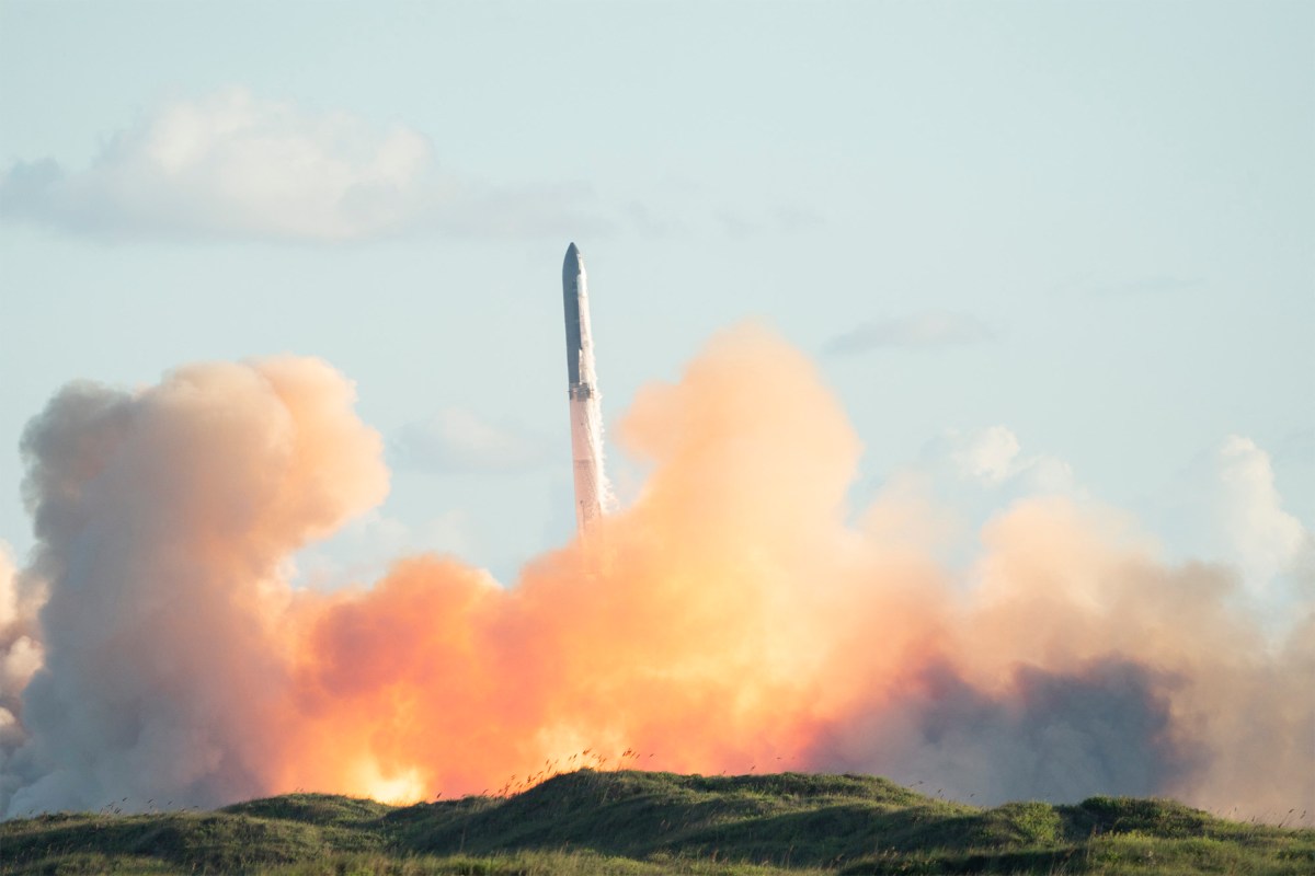 FAA Orders SpaceX to Investigate Starship V3 Booster Failure
