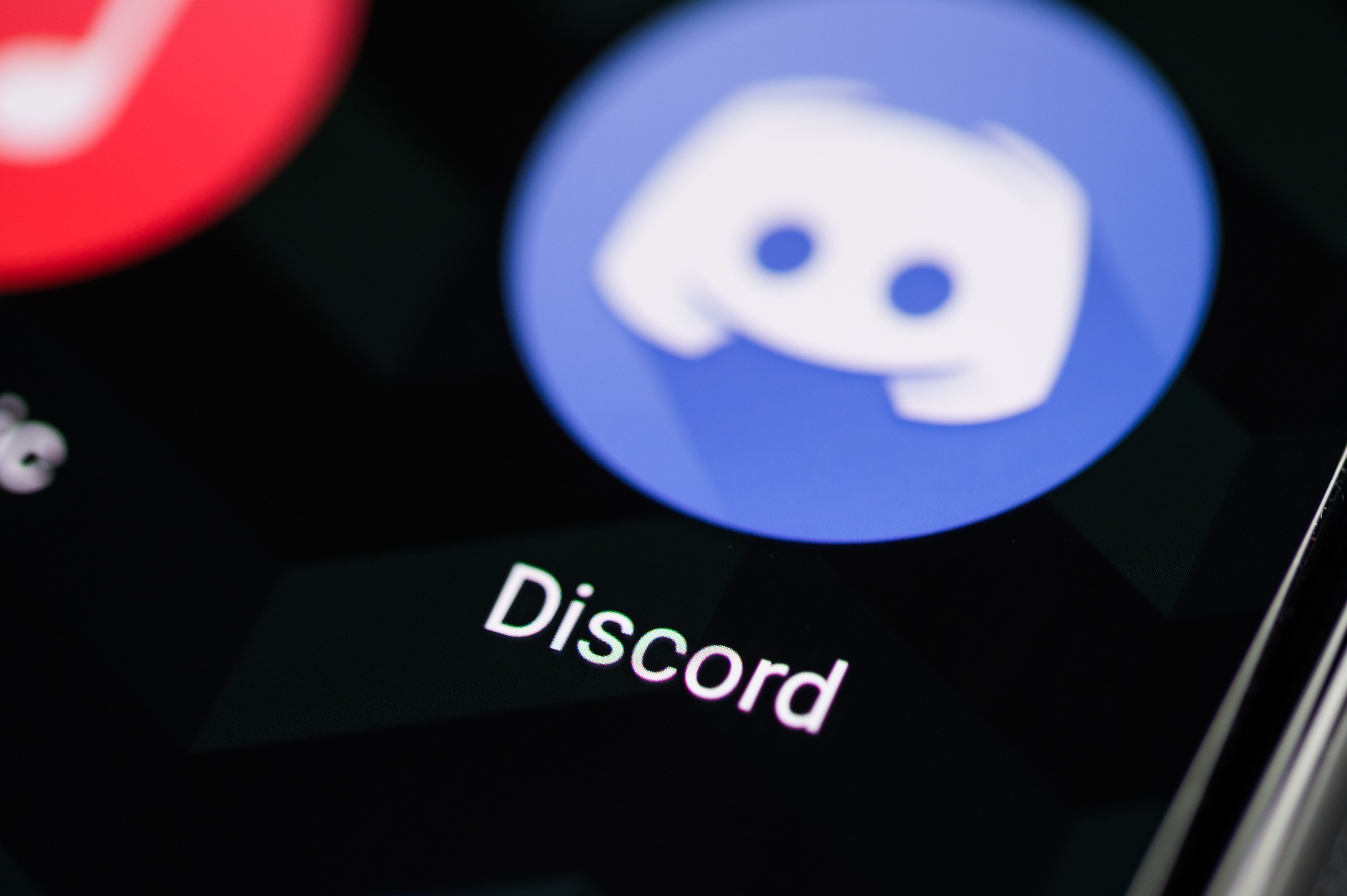 Discord: A Rede Social que Enfrenta Desafios com o Uso Indevido por Criminosos