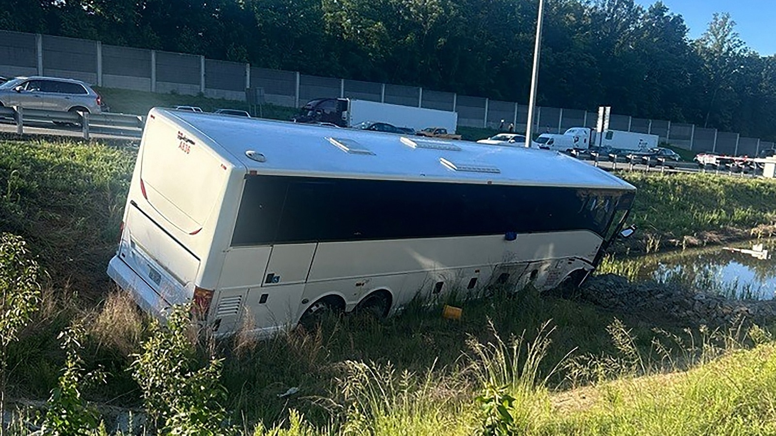 Tragédia na I-95: Motorista de ônibus acusado de homicídio culposo em acidente que matou 5 pessoas
