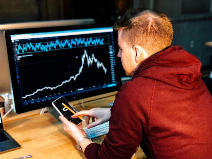 Sinalizações do Mercado de Bitcoin: O Fim da Queda?