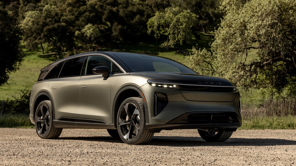 Mudança de Liderança na Lucid Motors: Saída de Executivo Sênior Abre Novos Horizontes