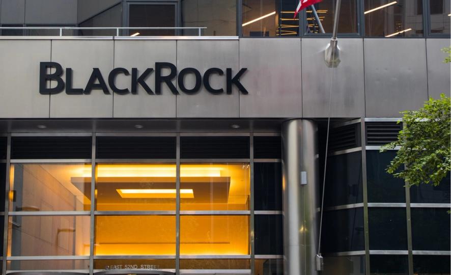 BlackRock avança com ETF de Renda em Bitcoin, com estreia programada para a próxima semana