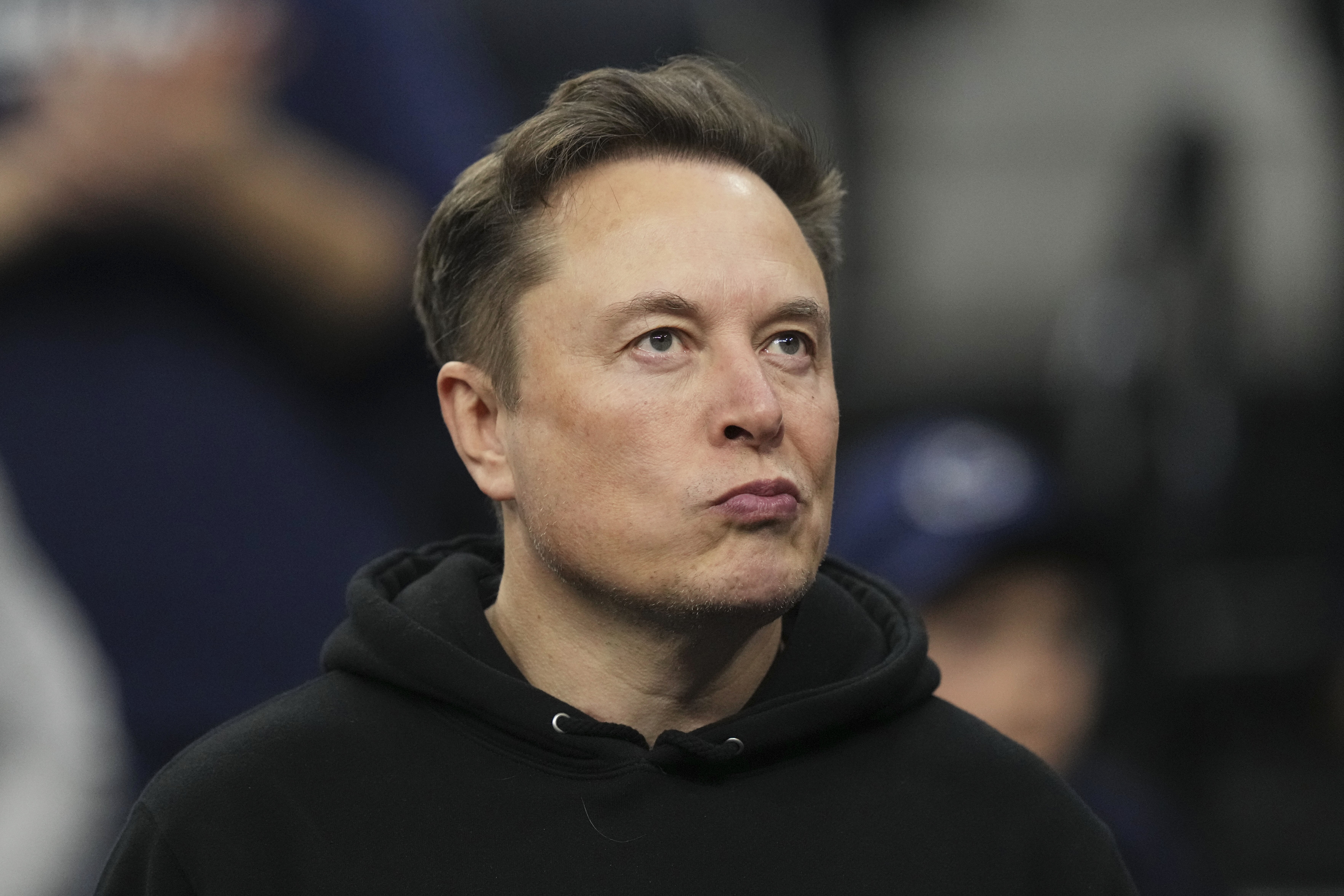 Elon Musk se Torna o Primeiro Trilionário da História da Humanidade