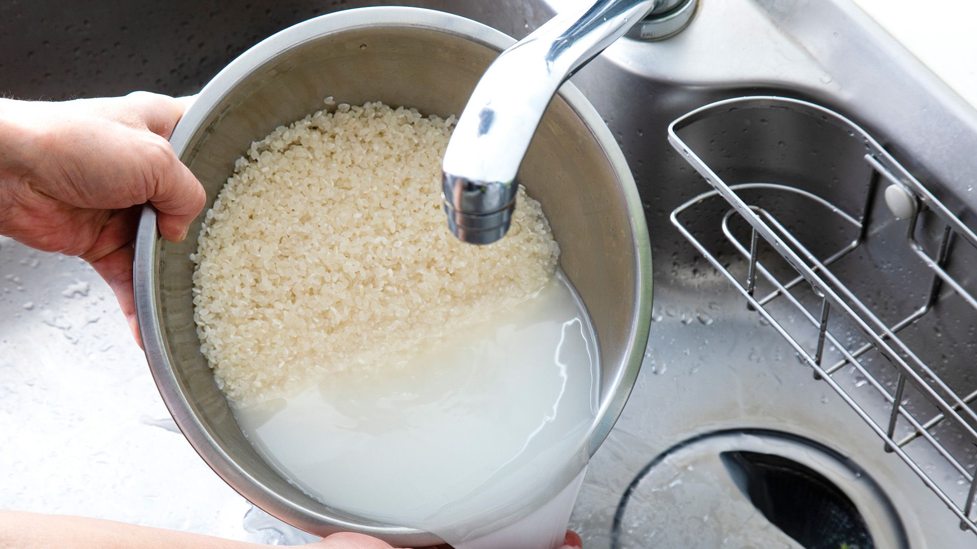 A Verdade Sobre Lavar Arroz: É Necessário Antes do Cozimento?