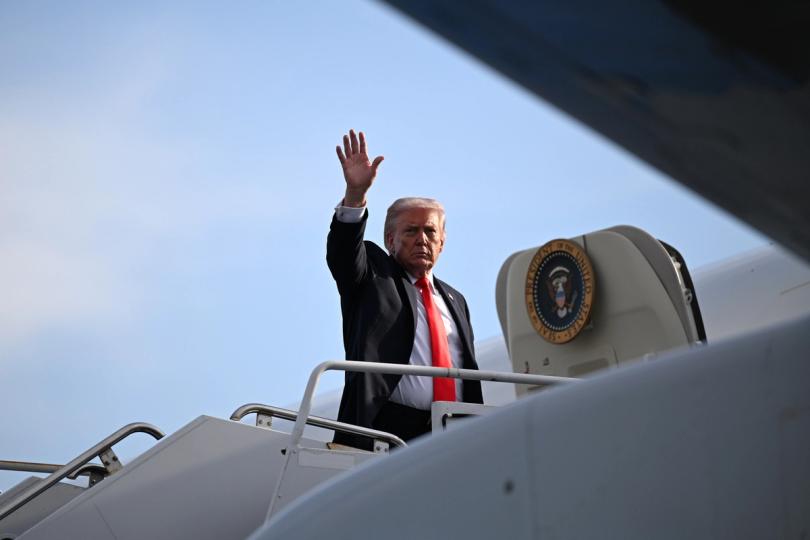 Mercados em Tempo Real: Bitcoin Ainda Não Está Totalmente a Salvo Após Alertas de Trump sobre Possíveis Ataques ao Irã