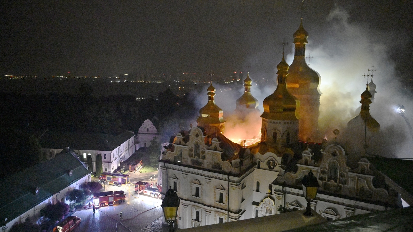 A Nova Era de Conflito: A Bombardeio de Kyiv pela Rússia com Drones e Mísseis
