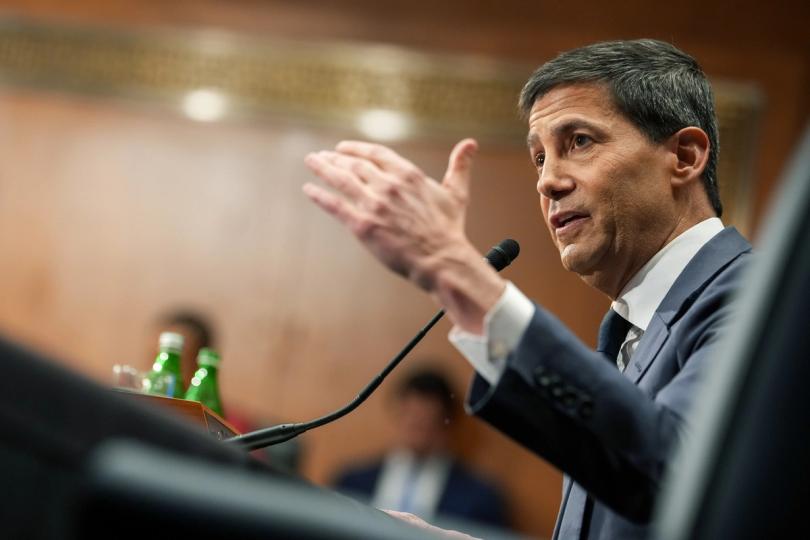 O Impacto da Nova Liderança do Federal Reserve: Uma Análise do Primeiro Encontro com Kevin Warsh