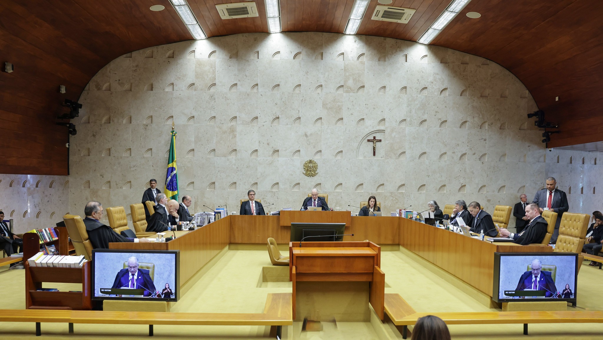 STF Ajusta Responsabilização das Big Techs: Novas Regras para o Cenário Digital Brasileiro