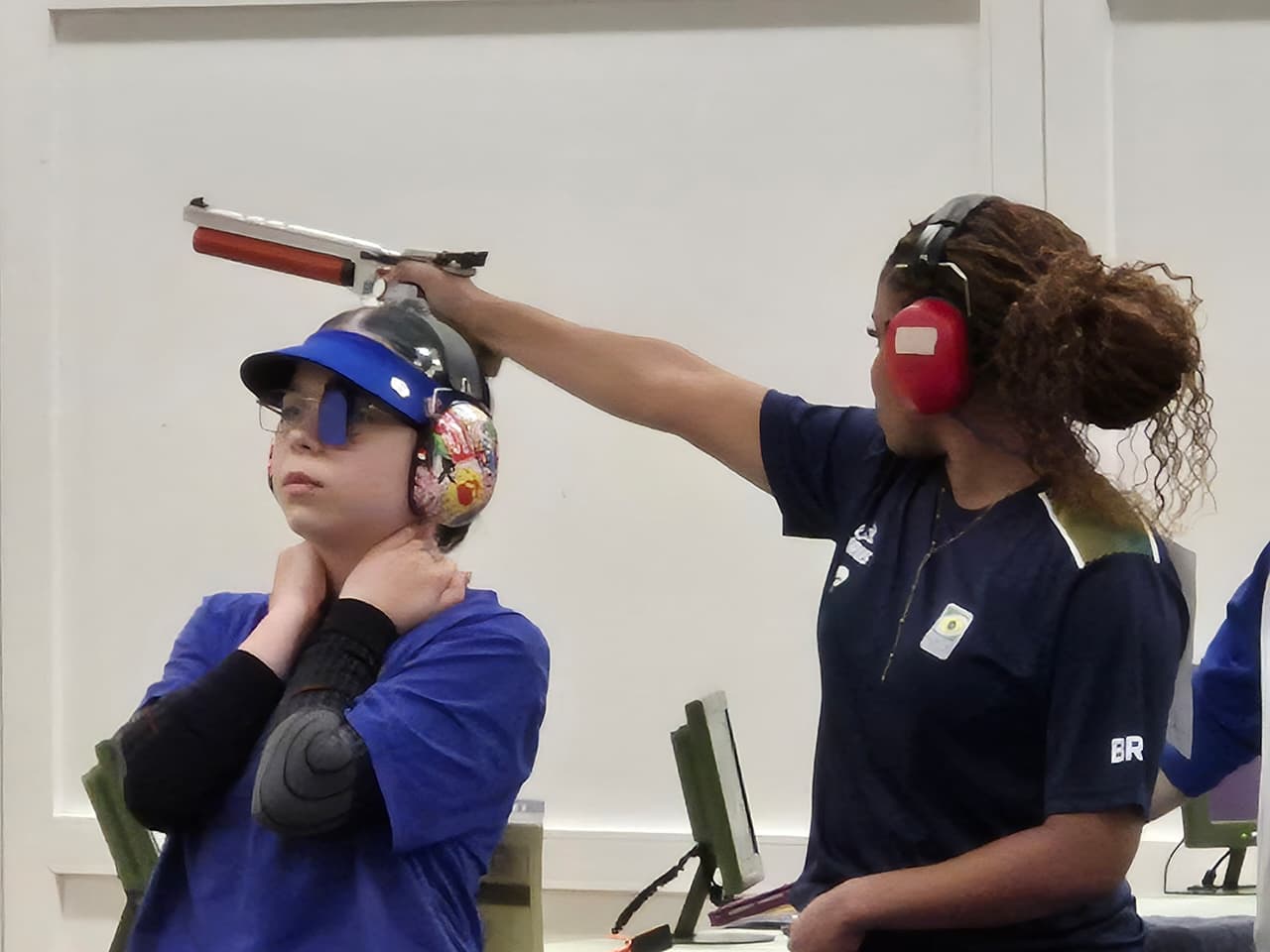 Ana Beatriz Abre a Participação do Brasil no Mundial Júnior de Tiro Esportivo