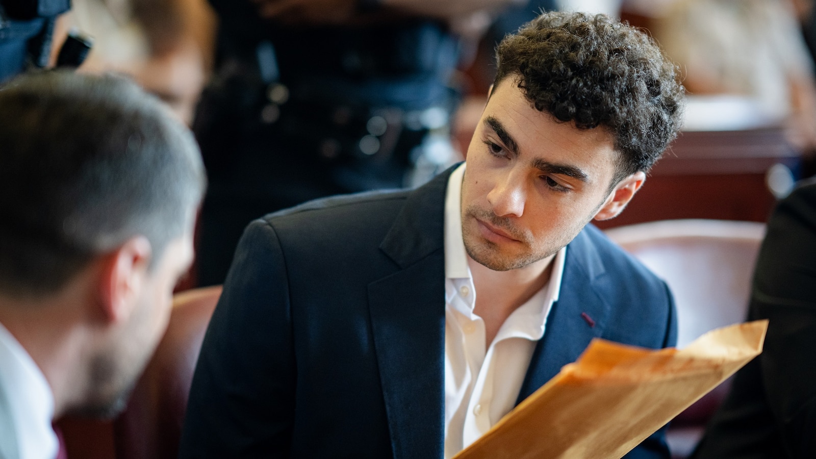 Luigi Mangione's Legal Team Withdraws Intention to Invoke Psychiatric Defense