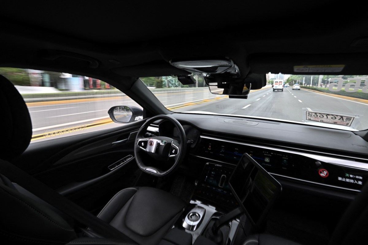 A Nova Pessoa das Robotaxis: A Dominância da China em um Novo Panorama