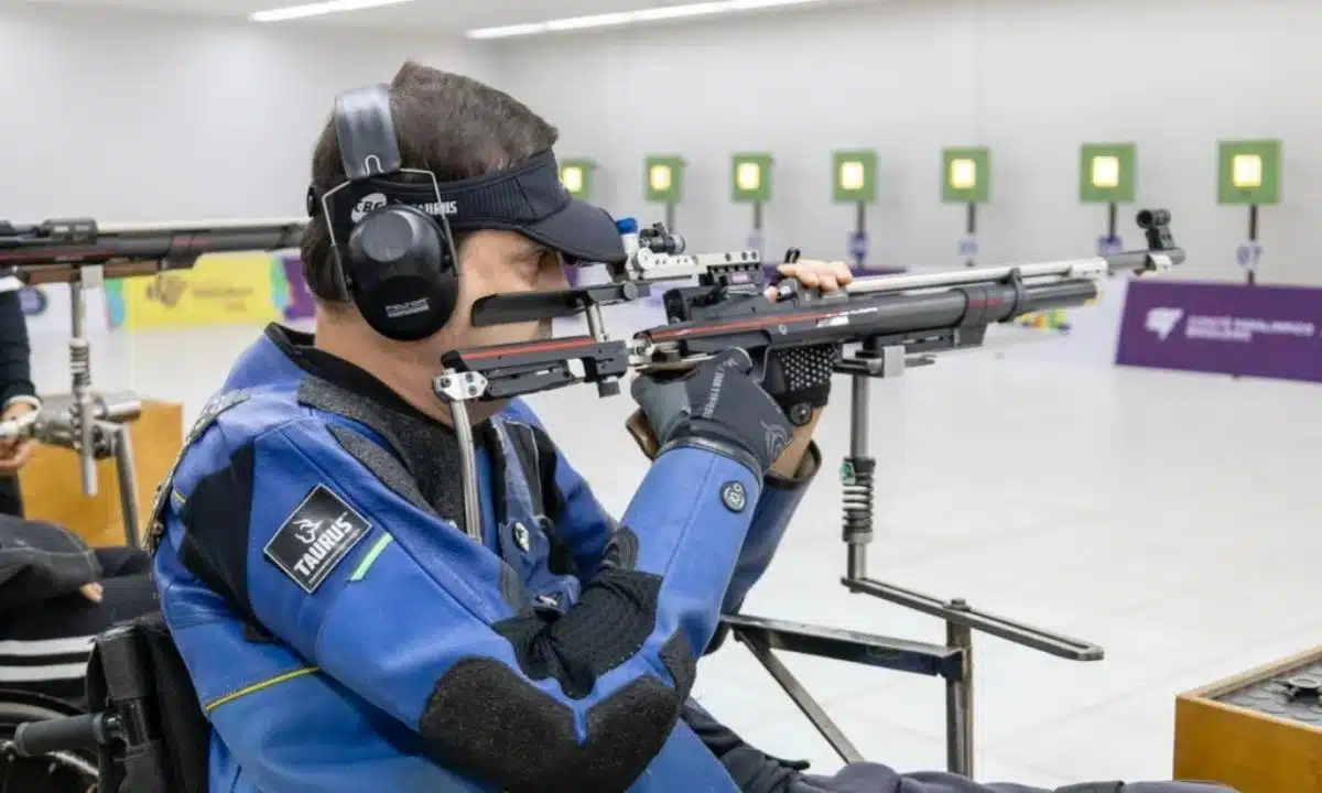 Alexandre Galgani conquista dois ouros no tiro esportivo e mira o Mundial