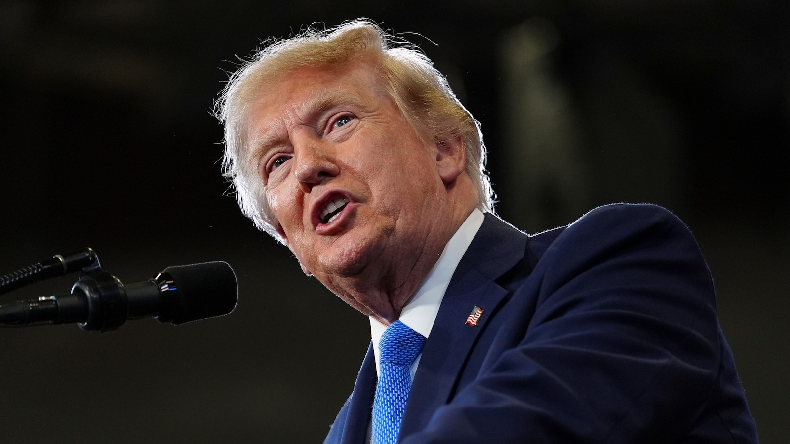 Trump Contradicts Vance on Iran Priorities: Nukes Take Precedence Over Oil Prices