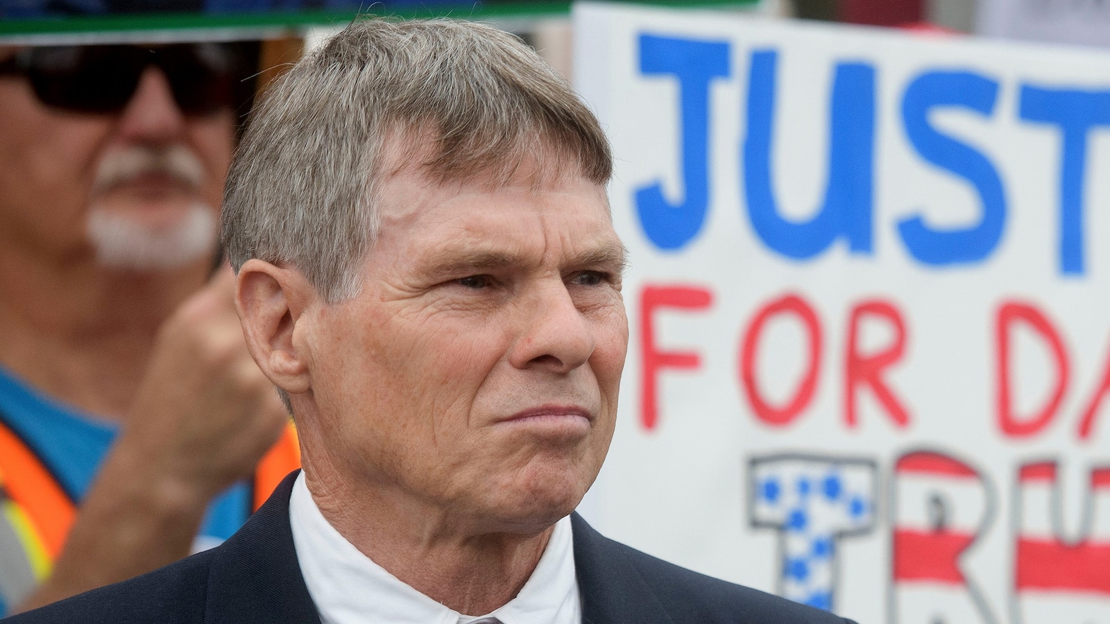 DOJ busca manter a porta aberta para novas acusações contra David Hearn no caso do Reflecting Pool