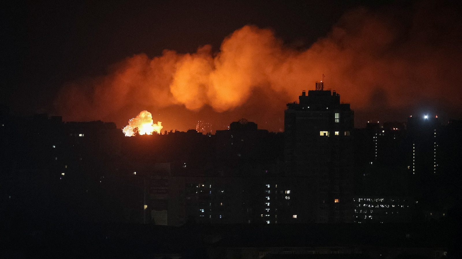 Massive Russian Missile Strike on Kyiv Kills at Least 12 People
