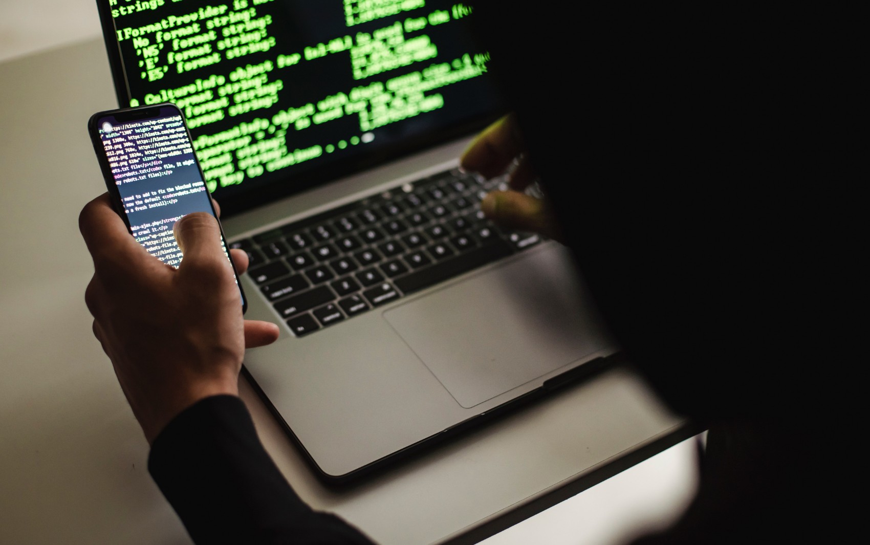IA e o Impacto nos Salários: O Futuro do Mercado de Trabalho